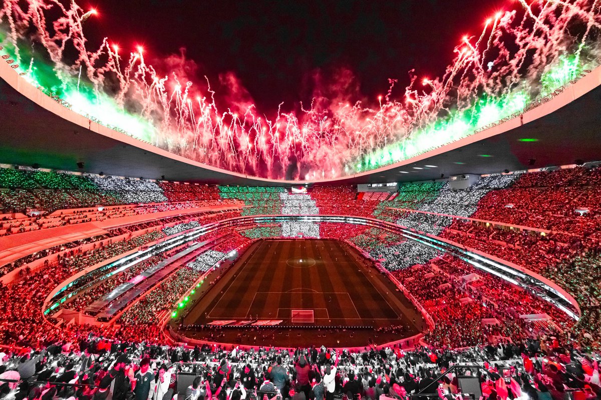 StadiumDB.com tweet media