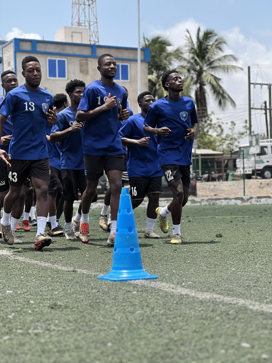 7thWaveFC's tweet image. One team, one goal. The boys are locked in and putting in the miles. 📈 Every session counts. 🌊

#7thWaveFC #TeamSpirit #FootballGhana #Division2