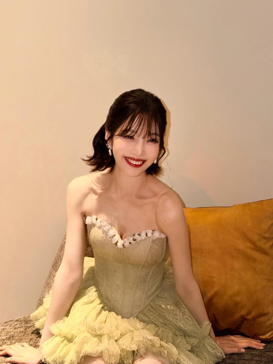 DC 조이갤러리 tweet media