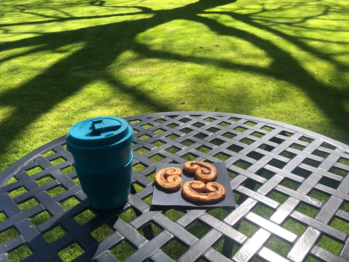 biscuitbestiary's tweet photo. Palmiers, a new blog post for #PalmSunday https://t.co/kKxK4DRq05 https://t.co/iGIuR2DOiW