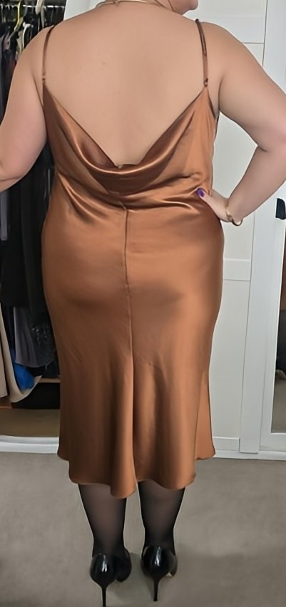 Slutty Ms B tweet media