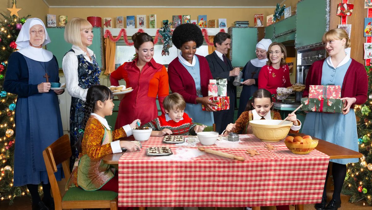 RECallthemidPod's tweet photo. On #ReCallTheMidwife #podcast we watch an episode of #CallTheMidwife &amp; talk about it. Today we are rewatching the 2024 Christmas special part1. Listen on Acast: https://t.co/IoB6FZcMAY or listen on Spotify, YouTube https://t.co/ZXw9xuAJgp or Apple &amp; Google podcasts all for FREE!! https://t.co/ZAYHoujlnE
