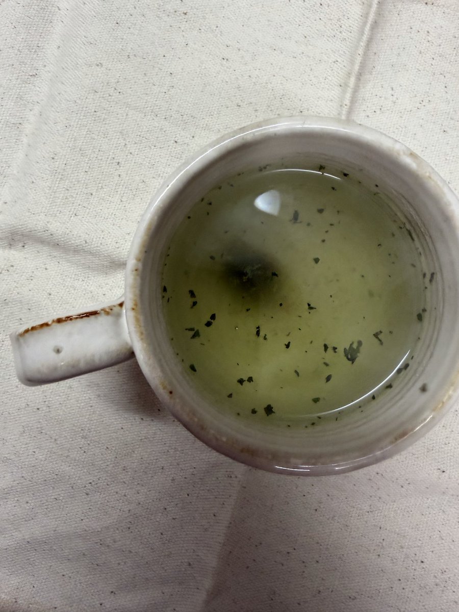 Miichon__'s tweet photo. まりも茶んという、昆布茶😍
昆布が丸めてあって
まりもみたいになっております☺️
めちゃくちゃおいちい💕

 #北海道
 #阿寒湖
 #摩周湖 
 #おみやけ https://t.co/RmKLWN6fem