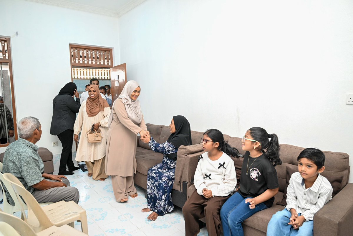 RaeesMuizzu tweet media