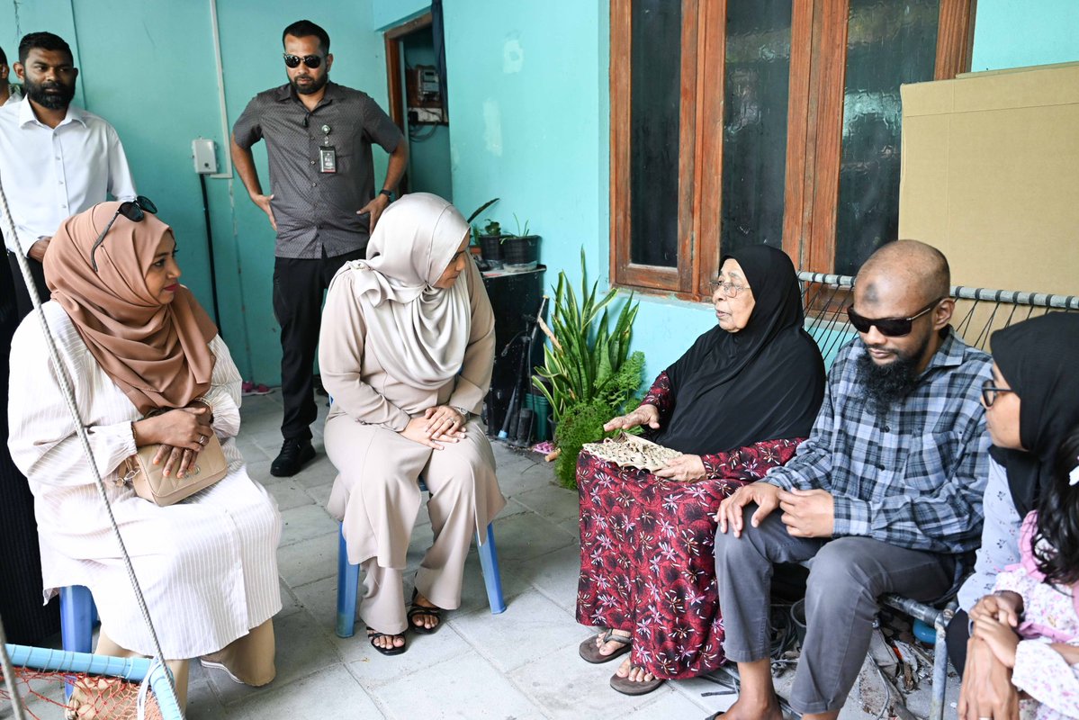 RaeesMuizzu tweet media