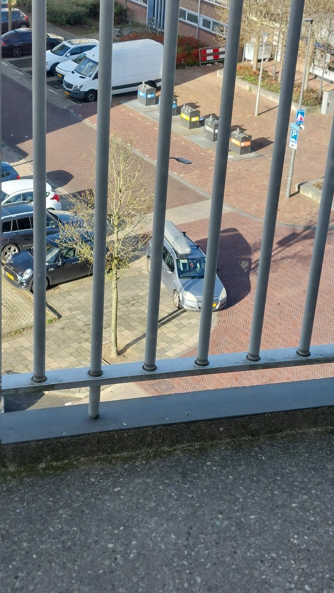 Emma-Lee tweet media