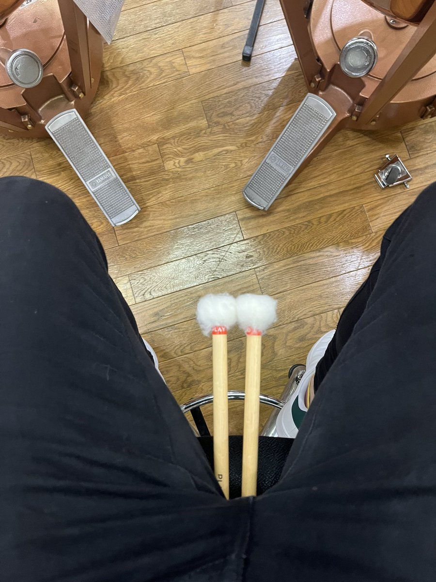 ナメヤマ tweet media