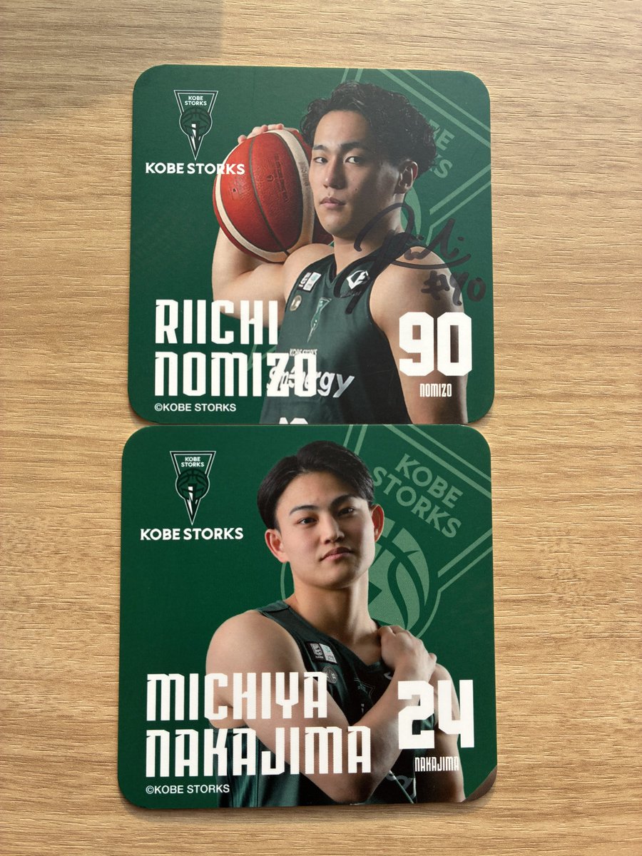 𝐌𝐨𝐦𝐨 tweet media