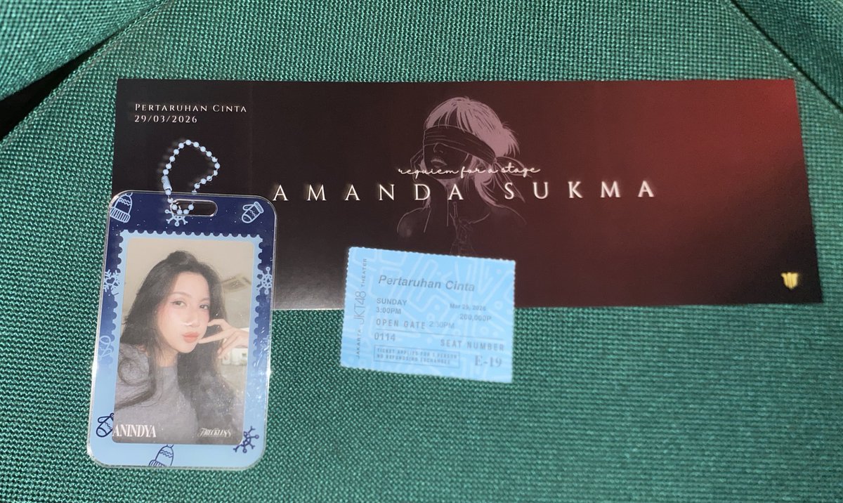 diii_theonly's tweet photo. kali ini row nya maju brooo lumayan lah yaaa wkwkkw @AR_AnindyaJKT48 SEMANGATTT SHOW HARI INIIII
#FutureBloom π·
#adaANINDYA
#PertaruhanCintaJKT48 https://t.co/QabEZWgggB