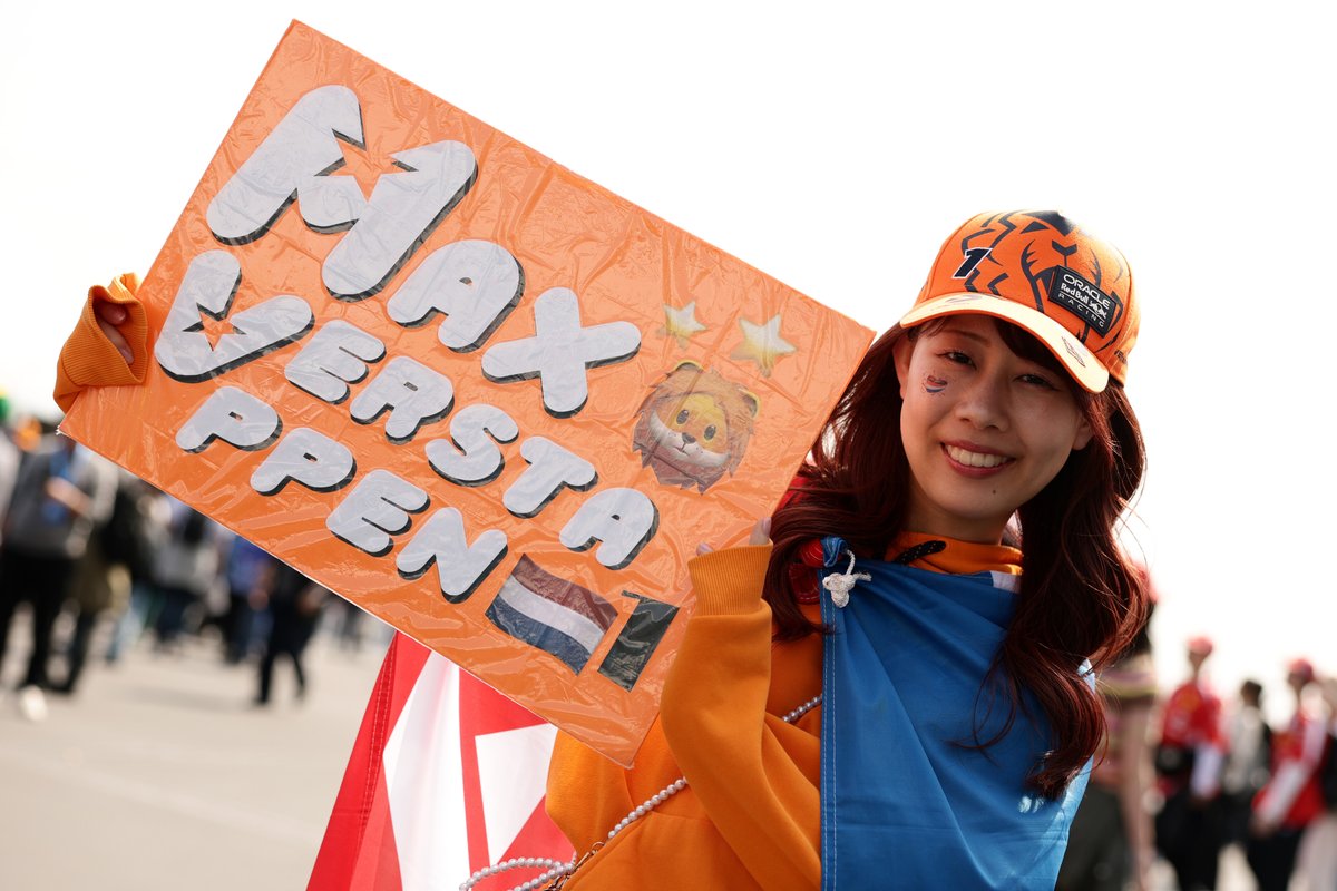 redbullmotorJP's tweet image. 【F1日本GP🇯🇵】
サーキット観戦の方🎡
中継で応援された方📺
SNSでみてくれた方👀

ありがとうございました🤝 🤝 
日本GP最高🌸
#RedBull #翼をさずける #JapaneseGP #F1jp