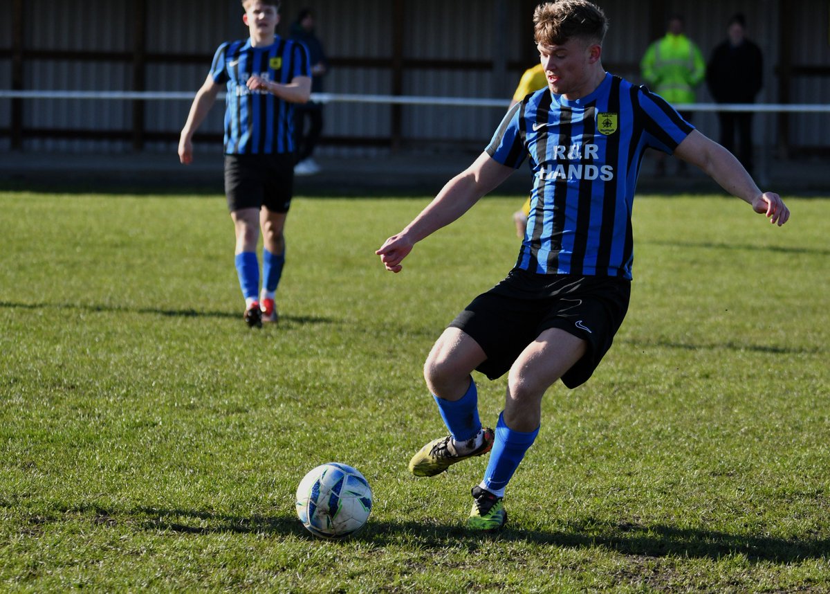 RACAimages's tweet photo. A selection of photos from the Oldhaulage Stadium yesterday where Ryton &amp; Crawcrook Albion beat Boldon 4-2. The full album is on my Facebook page and that of the club's. @RACAFC1970 @CABoldon @EbacNorthernLge https://t.co/WsIo8nwlho