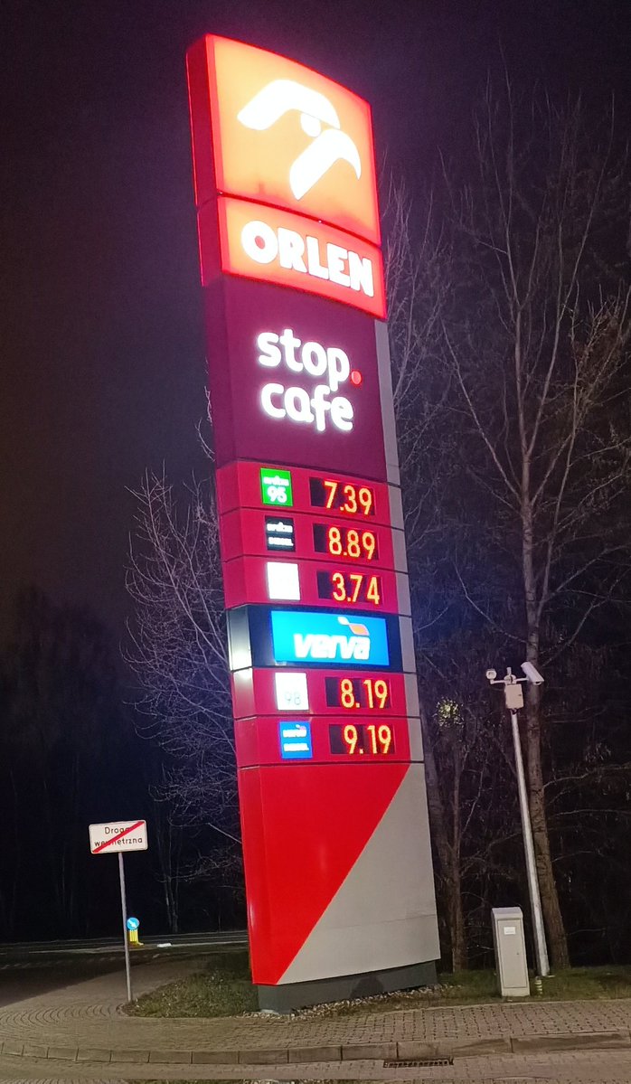 ForfiterPolityczny #TakDlaCPK tweet media