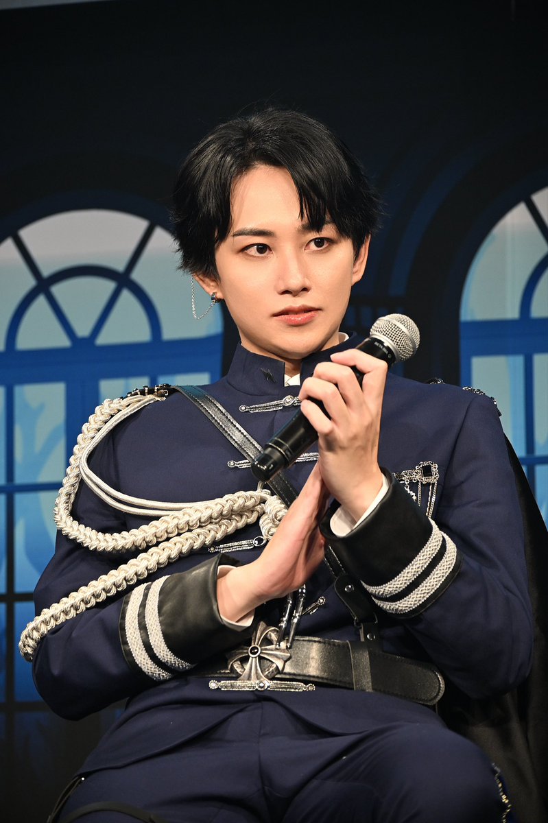 すずね tweet media