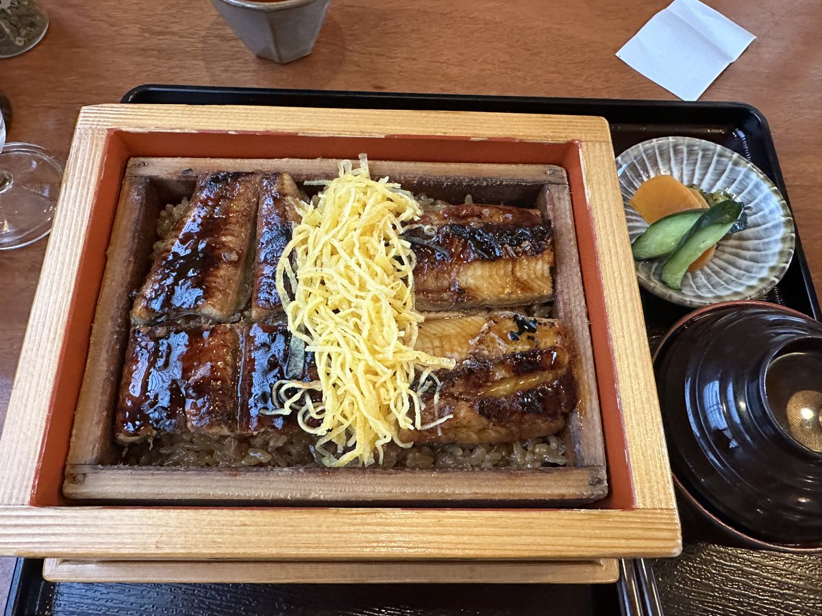 まるおボンバー tweet media