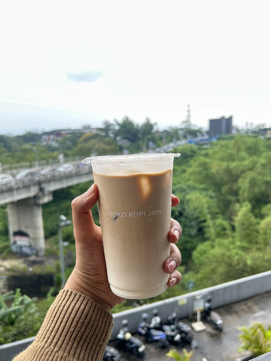 🐻🐻 tweet media