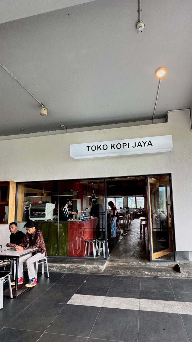 🐻🐻 tweet media