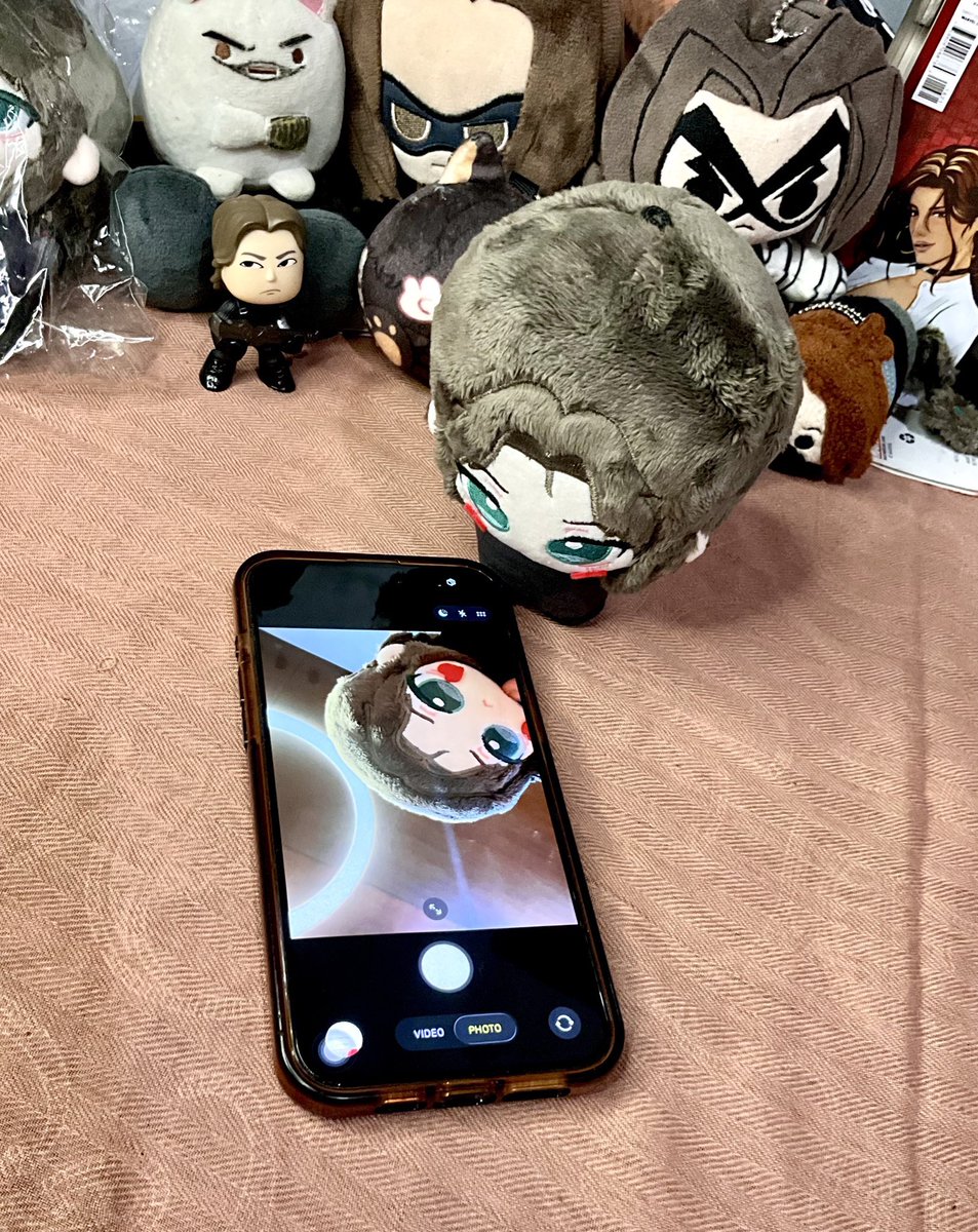 ZomBee ∞ | Bucky Barnes tweet media