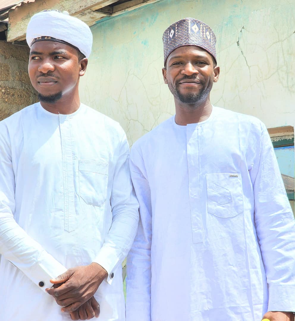 Alfa of convenience <a href="/NasiruZailani6/">Nasiru Zailani</a> 😂😂