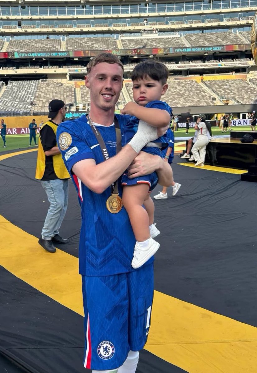 عزوز tweet media