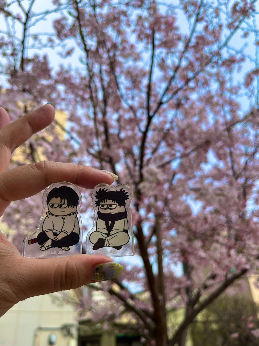 りりっく tweet media