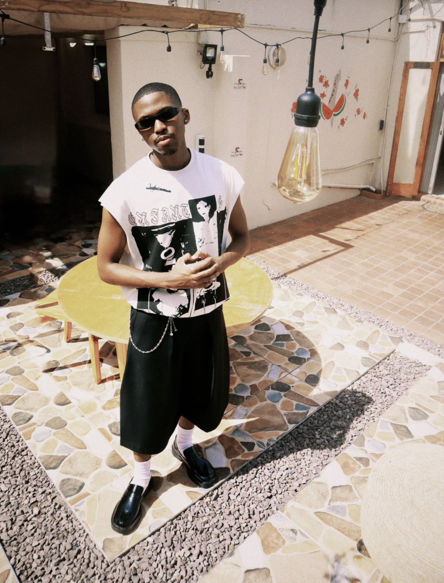 4uckev3rybody tweet media