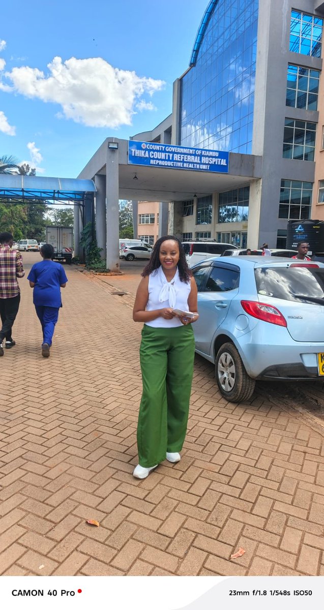 Tots Liz tweet media