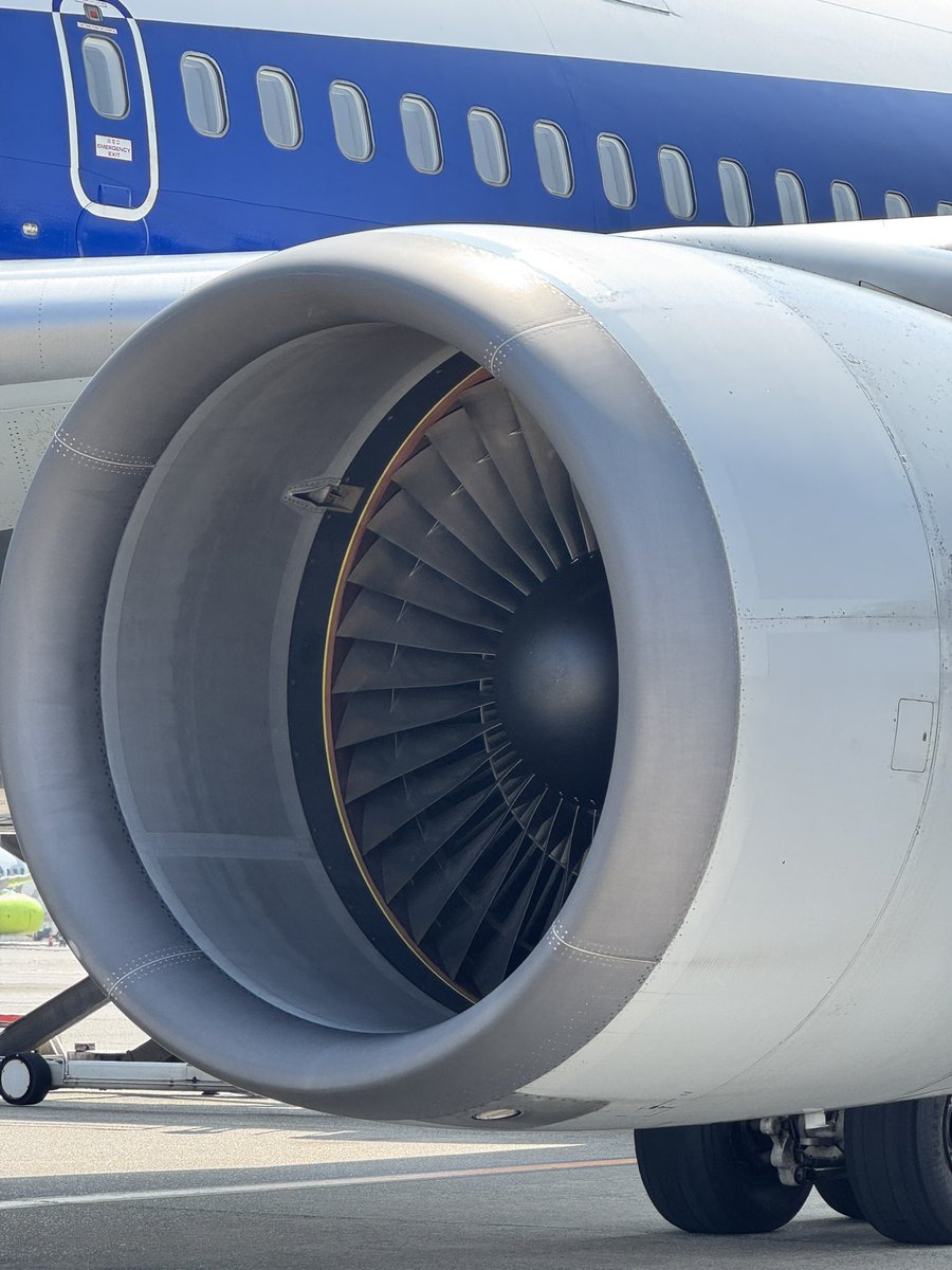 広島、羽田さようなら👋
ギャレット製ターボ付きの飛行機で帰ります
