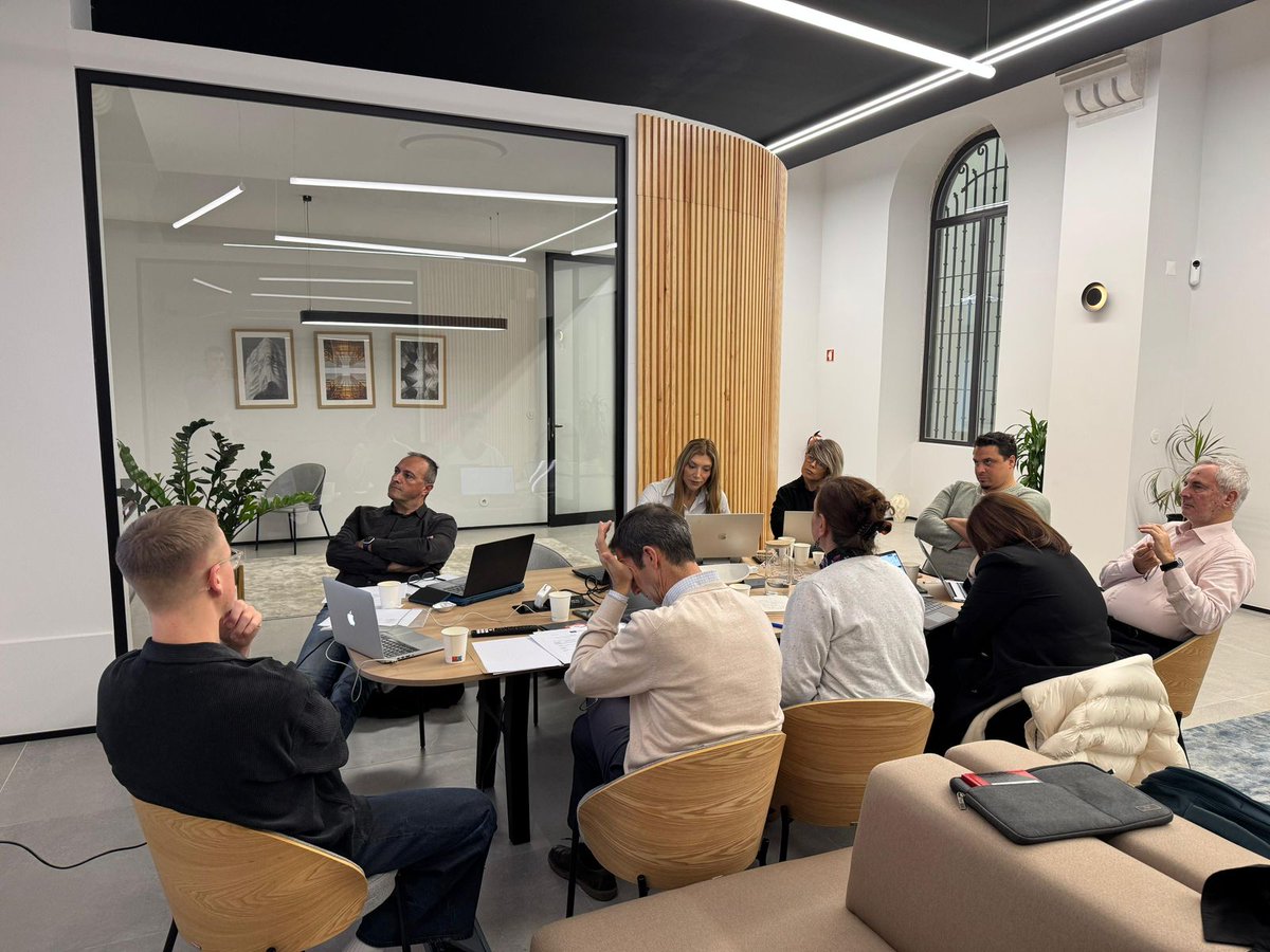 Save the Dream tweet media