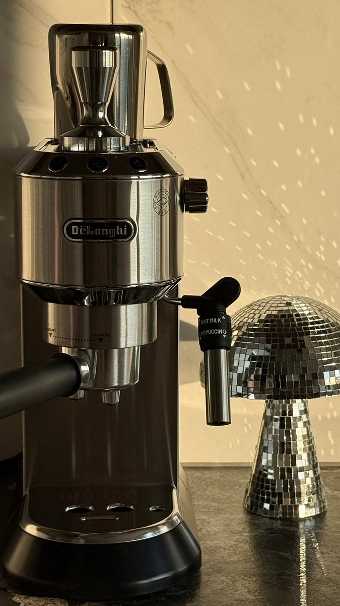 арина ну что за х tweet media