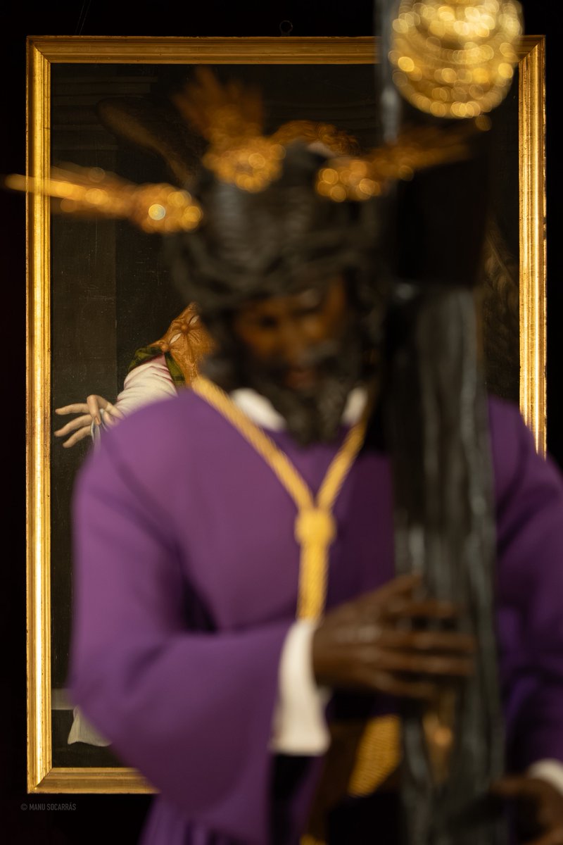 Bajas del cielo para que todo cobre sentido.

Ya es Domingo de Ramos. El besamanos del Señor.