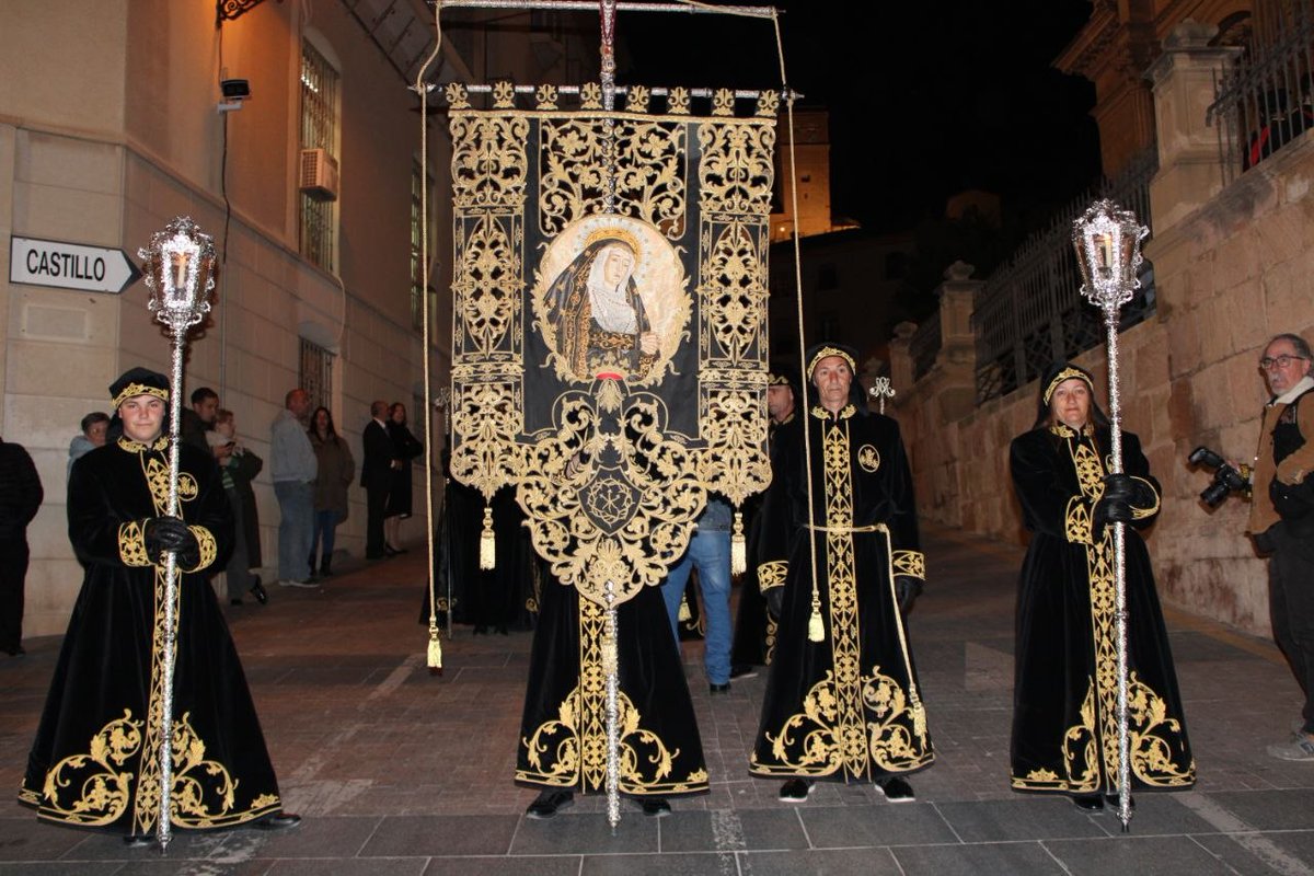 VOX Lorca tweet media