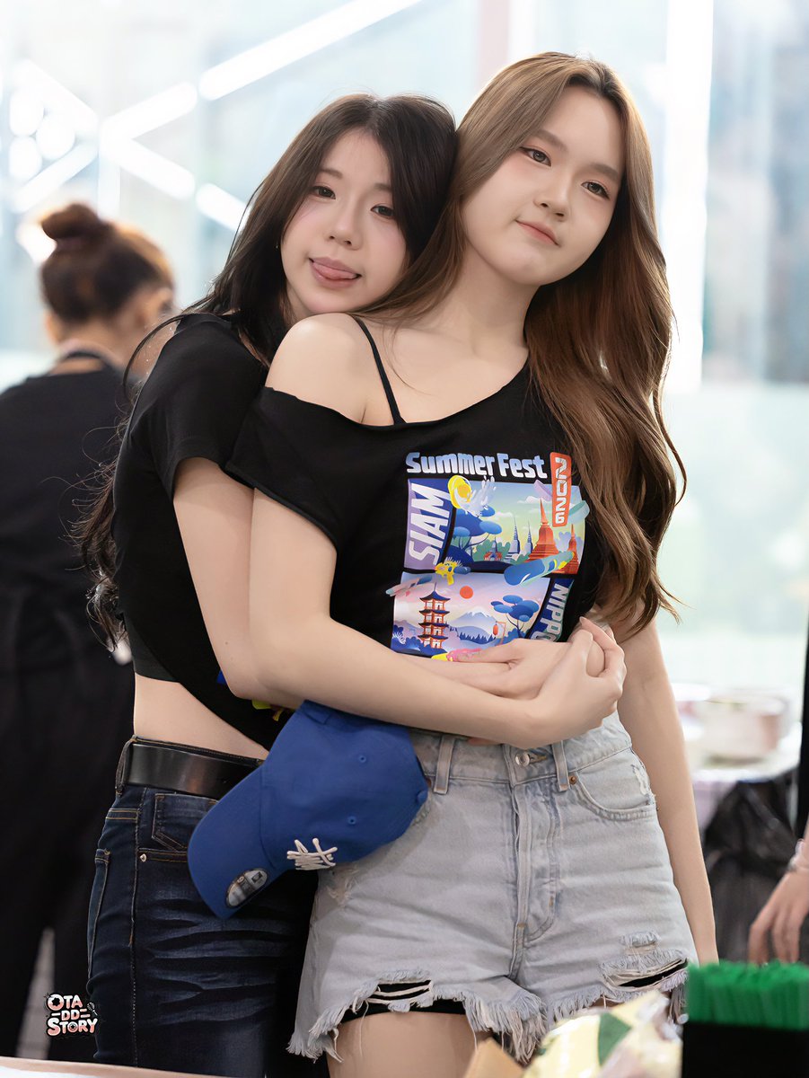 otaddstory1's tweet image. เสี่ยขอล้างมือ หน่อยนะจูเบีย พอดีตรงนี้มันมีก๊อกเดียว 🤭🤭🤭🤭

#FameBNK48
#PattBNK48