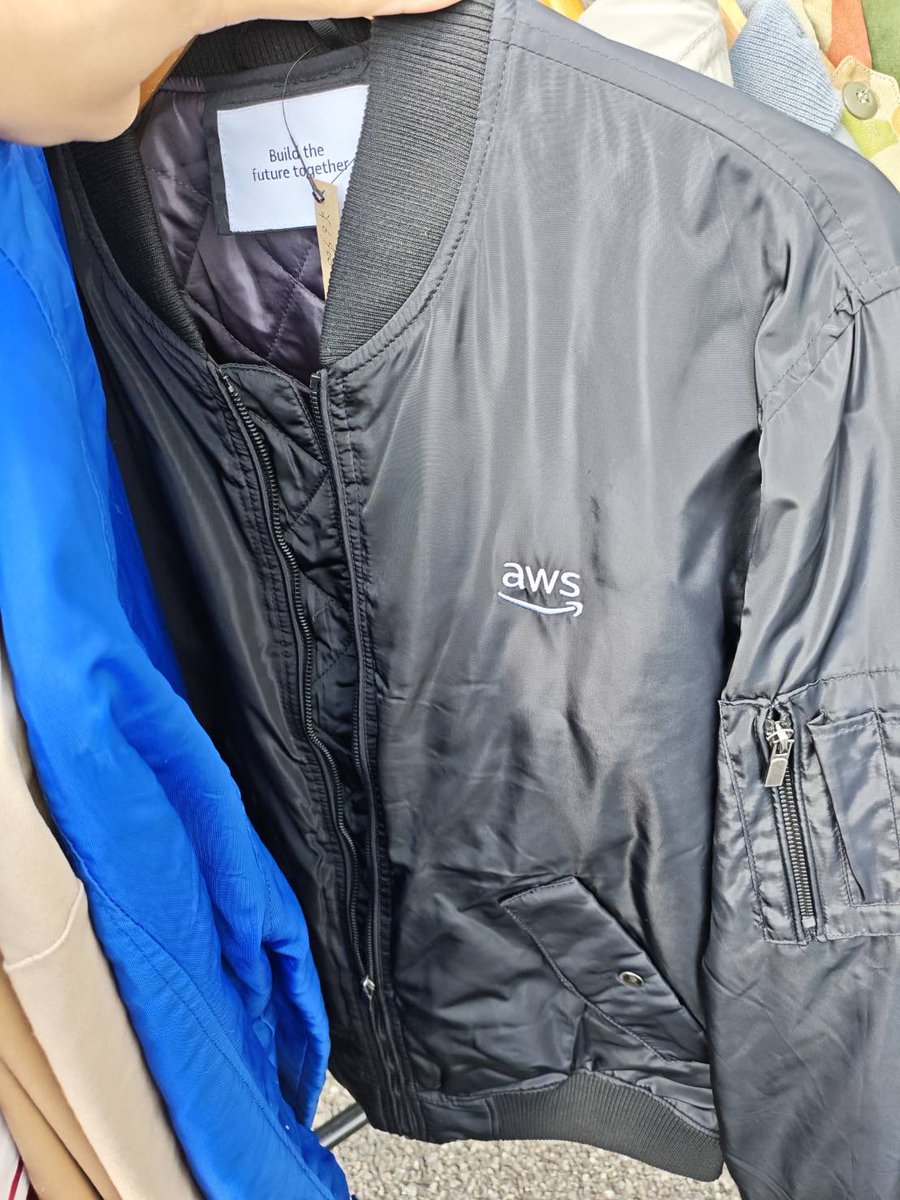 超不眠😪@千代田区SIer tweet media