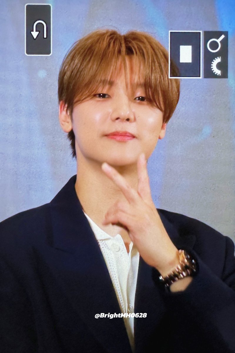 AURORA POLARIS tweet media