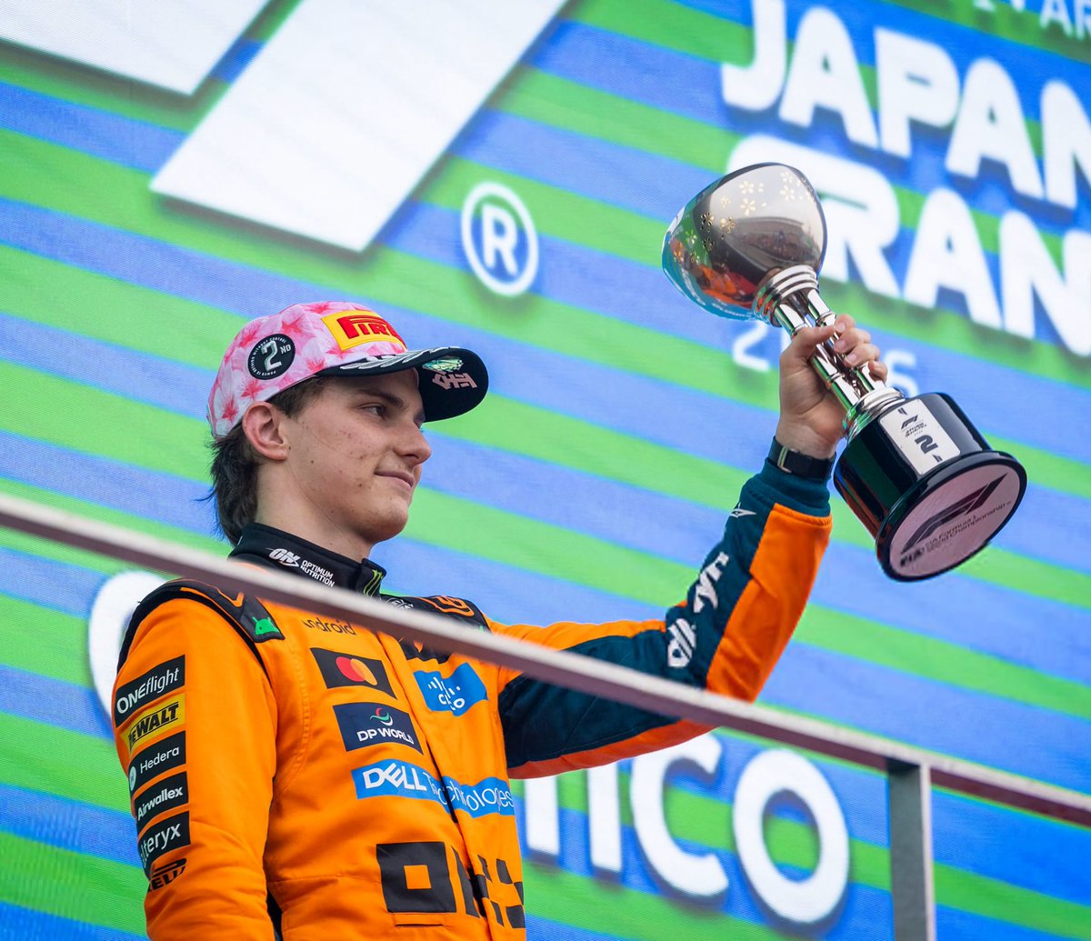 lyn ⁸¹ tweet media