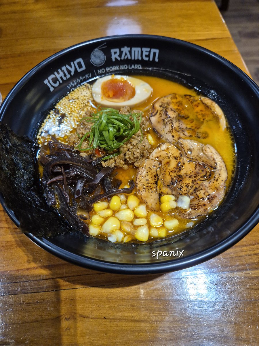 3th4n (范) tweet media