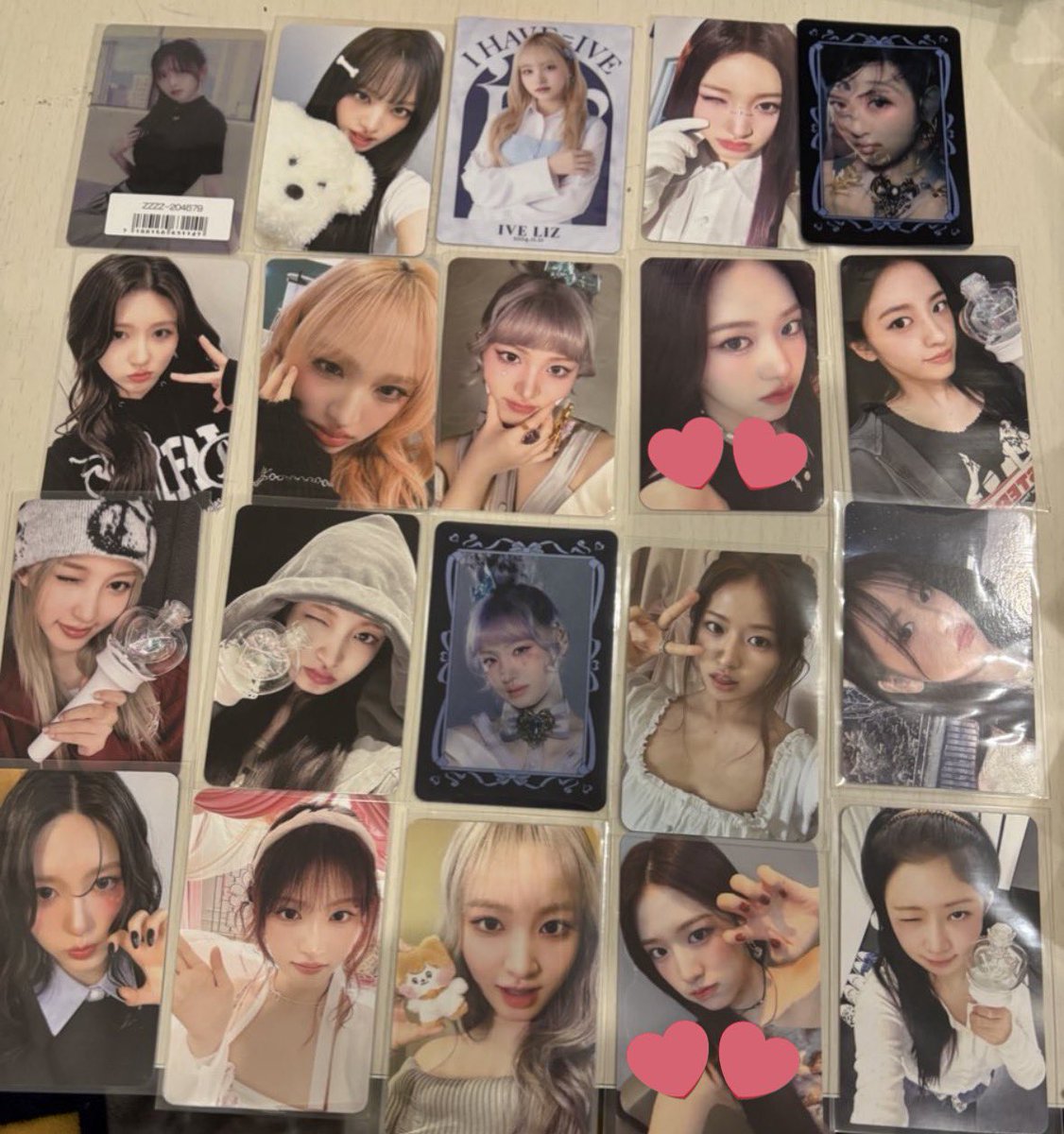 izone_twins tweet media