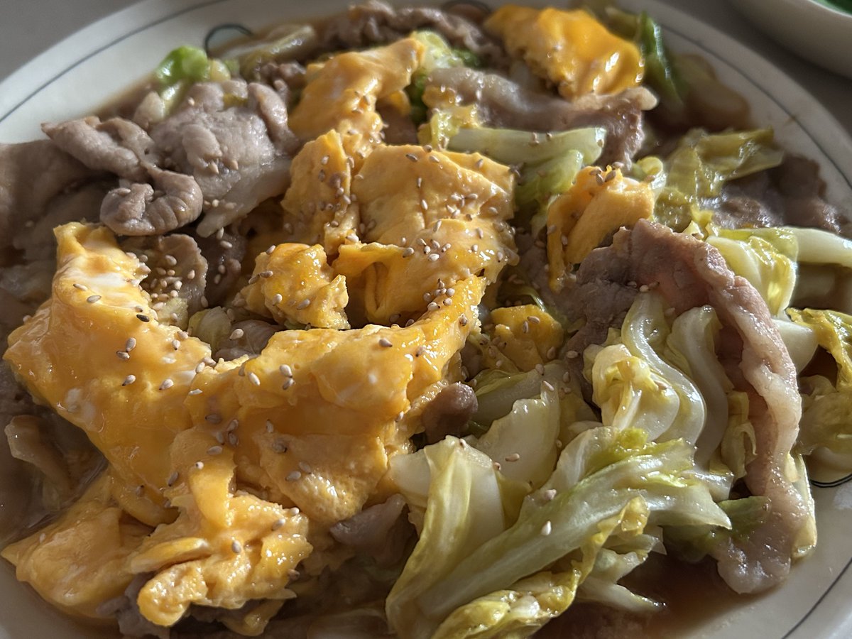 チーフ tweet media