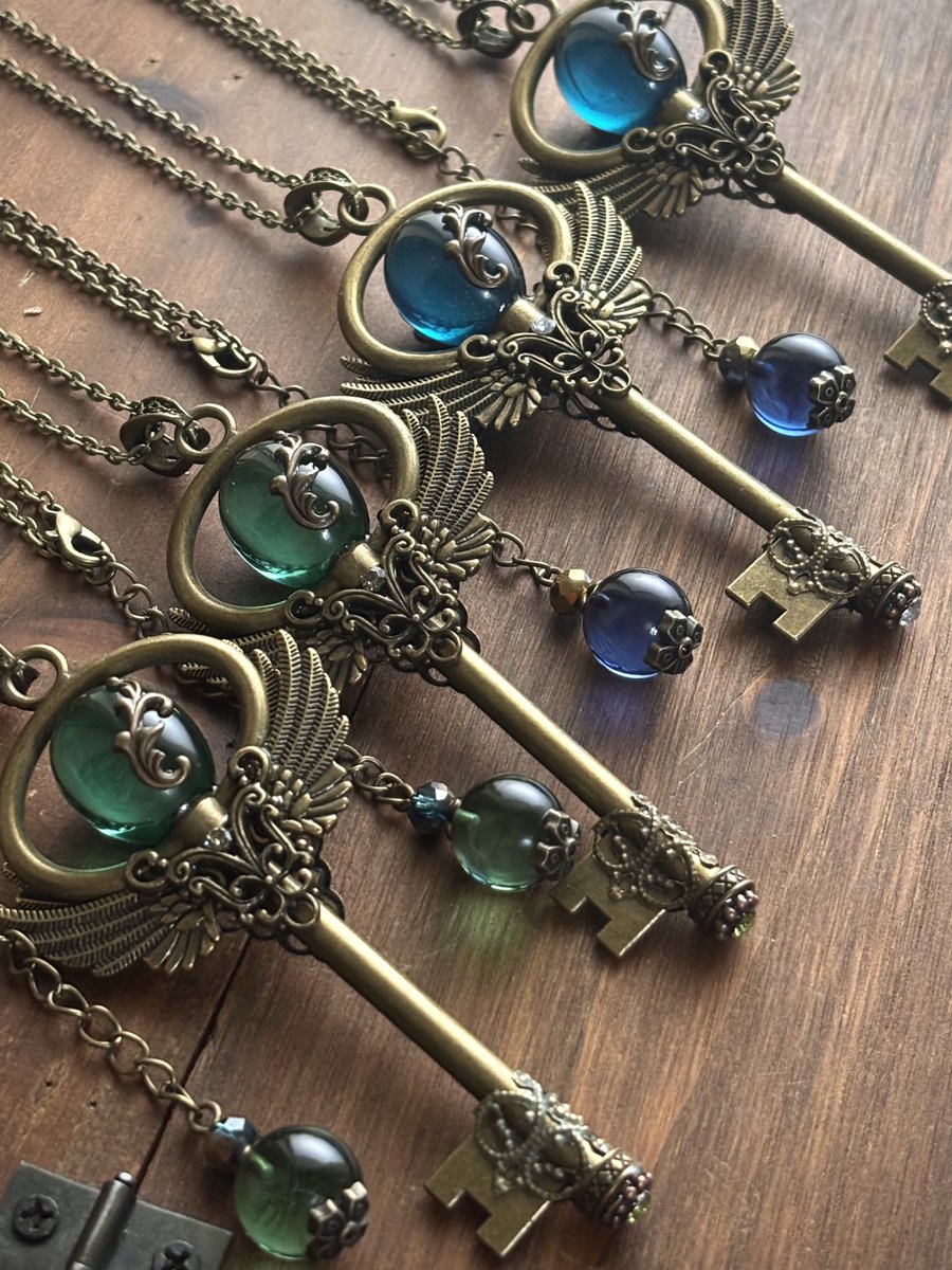 魔法雑貨アリエアーティファクト tweet media