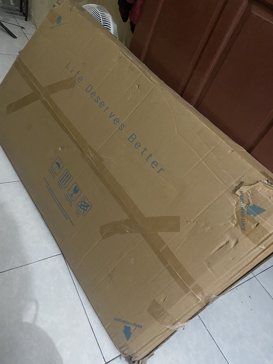 HONEY 🍯 tweet media