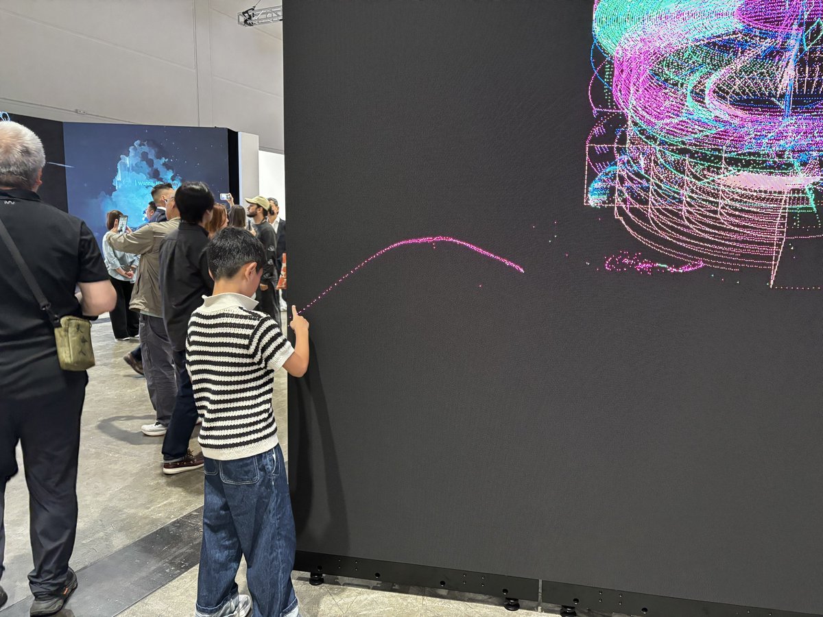 𝘿⃥𝙊⃥𝙊⃥𝙈⃥ (🐥,🪱) tweet media