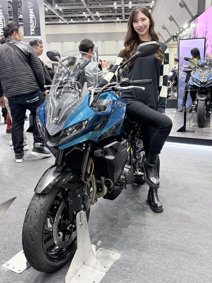 つだともみ tweet media