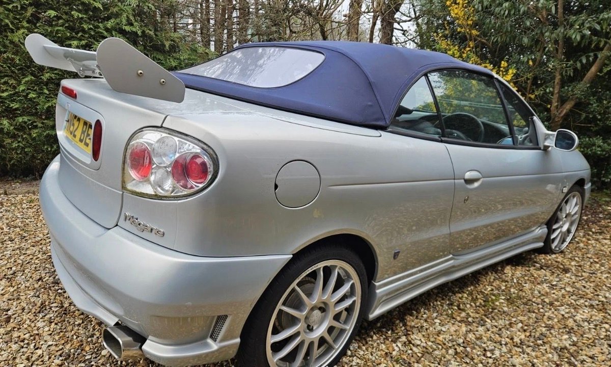 Unusual Cars UK tweet media