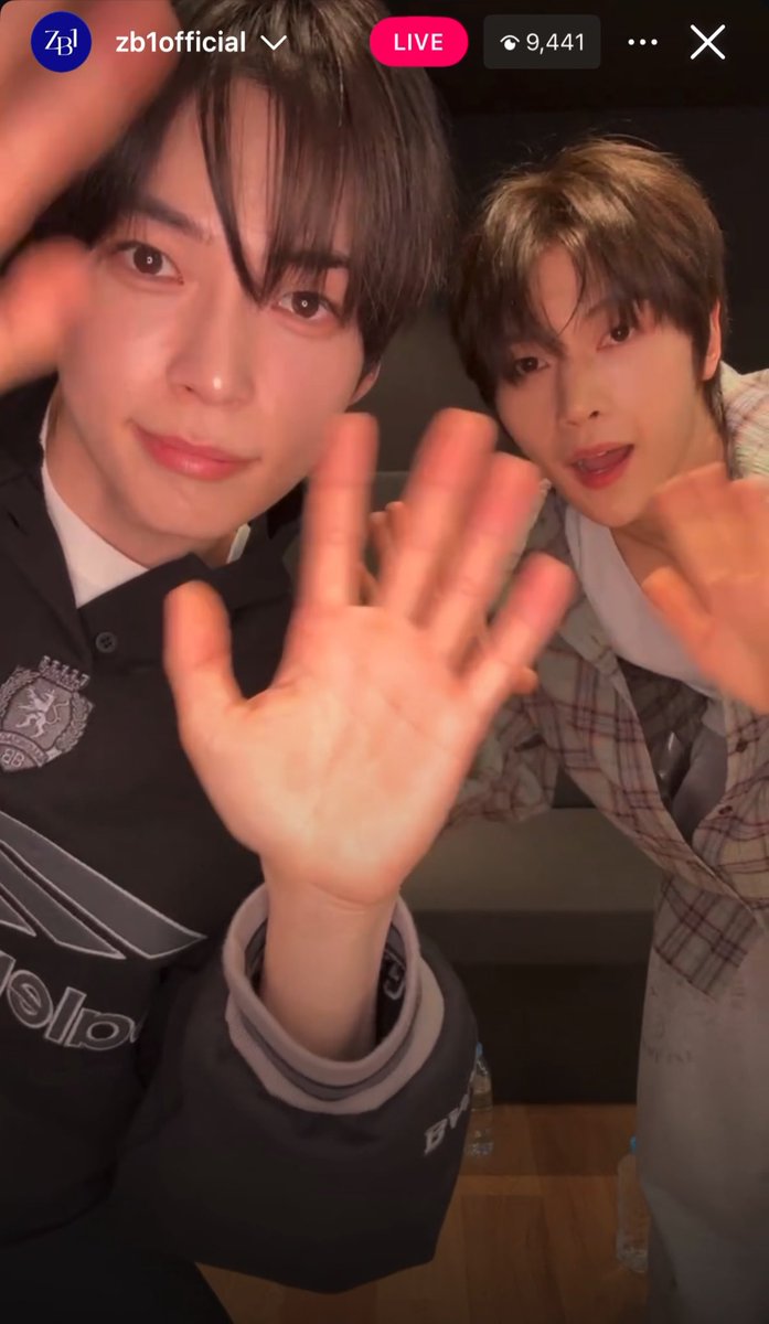 インライしてくれてありがとう〜🥰
#zb1 #zerobaseone #zerose