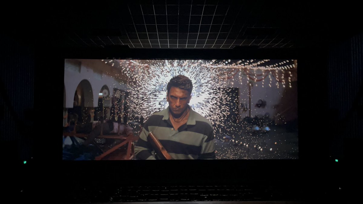 SPYY 🚁 tweet media