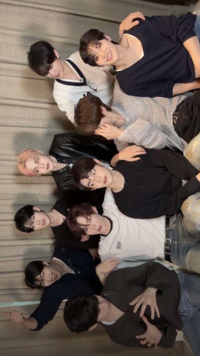 🎧ྀིྀིྀིྀིྀི tweet media