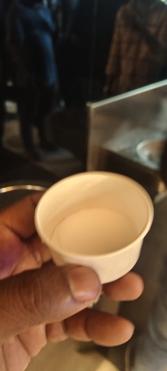 Cinepolis multiplex done a great thing that controlled wastage and given free water and this size cup for movie viewers at #Bengaluru #Lulumall #cinepolis <a href="/Cinepolis/">Cinépolis</a>  Rich in popcorn and poor for this service and in #india. #Great #Jaihind for Business mind !!!! Sharam to hai nhi