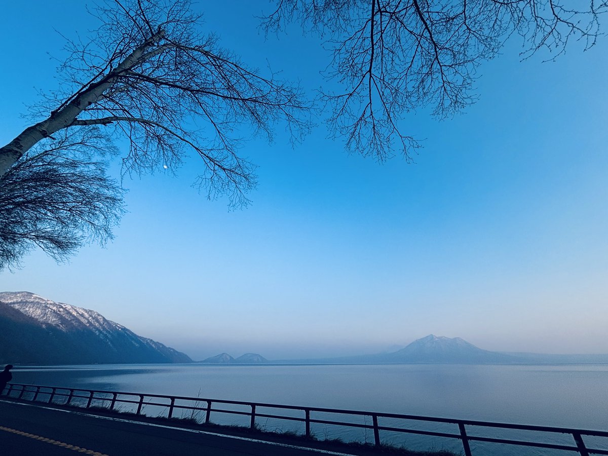 支笏湖までドライブ🚗💨
空も湖もが綺麗でした✨☺️👌
⁡
 #北海道 #支笏湖