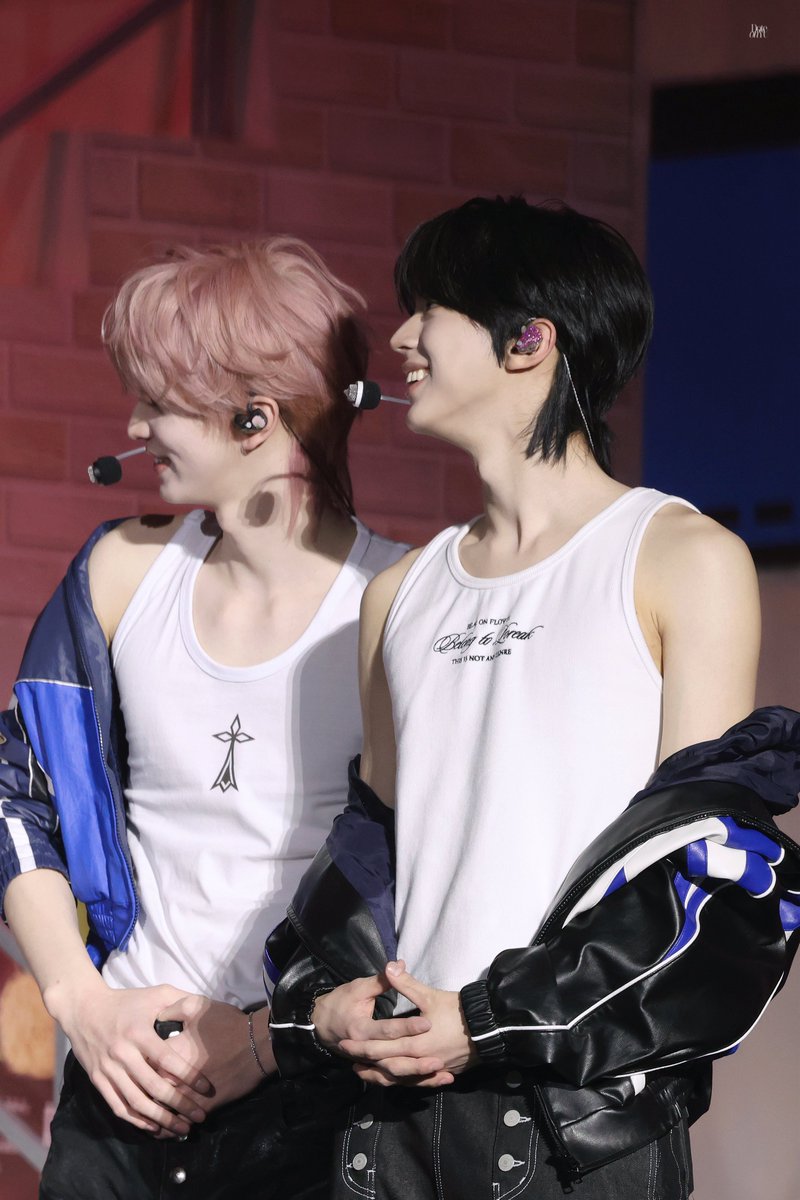 𝐷𝑜𝑡𝑒𝑜𝑛𝑌𝑈 tweet media