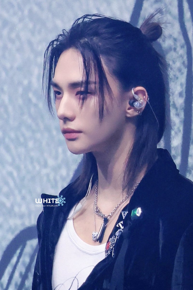 WHITE❄️4320 tweet media